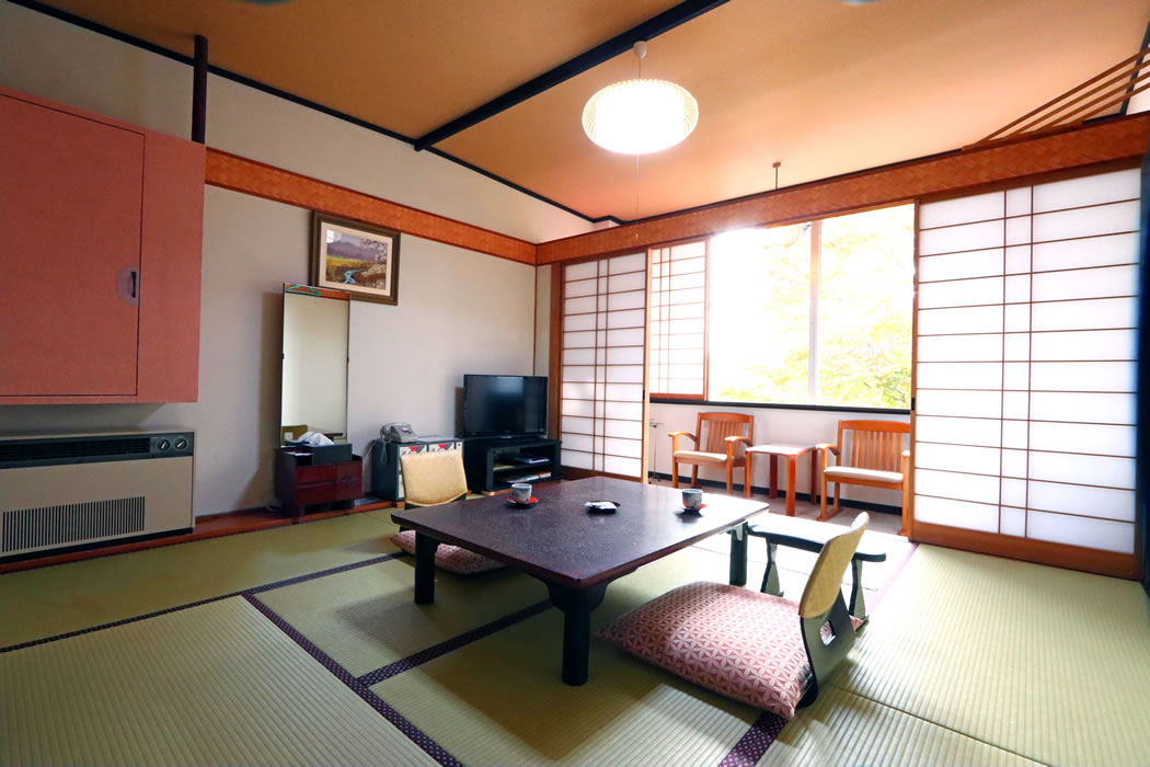 8-Tatami-Mat-Sized Japanese-Style Room